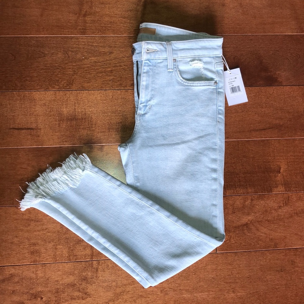NEW Joe’s The Icon Chewed Hem Mid Rise Skinny Crop - Picture 1 of 10